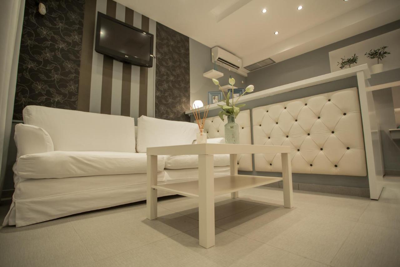 Apollonio Upper View Suites Corinth Ngoại thất bức ảnh