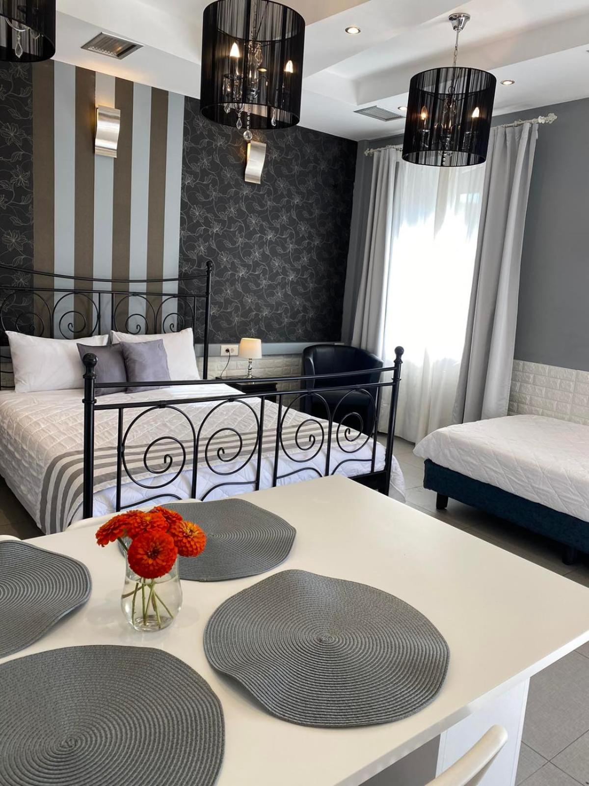 Apollonio Upper View Suites Corinth Ngoại thất bức ảnh